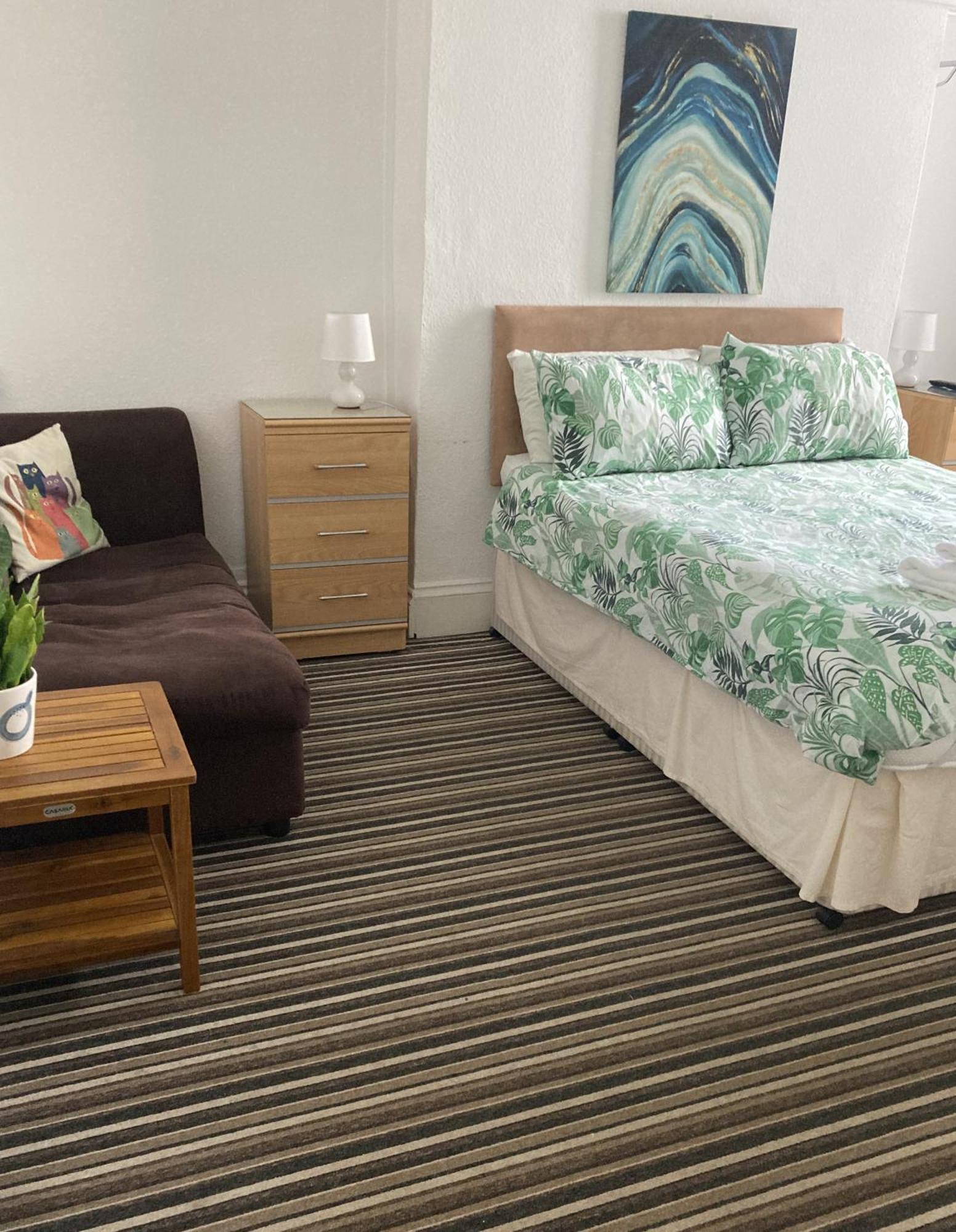 Donnington Guesthouse Truro Bagian luar foto