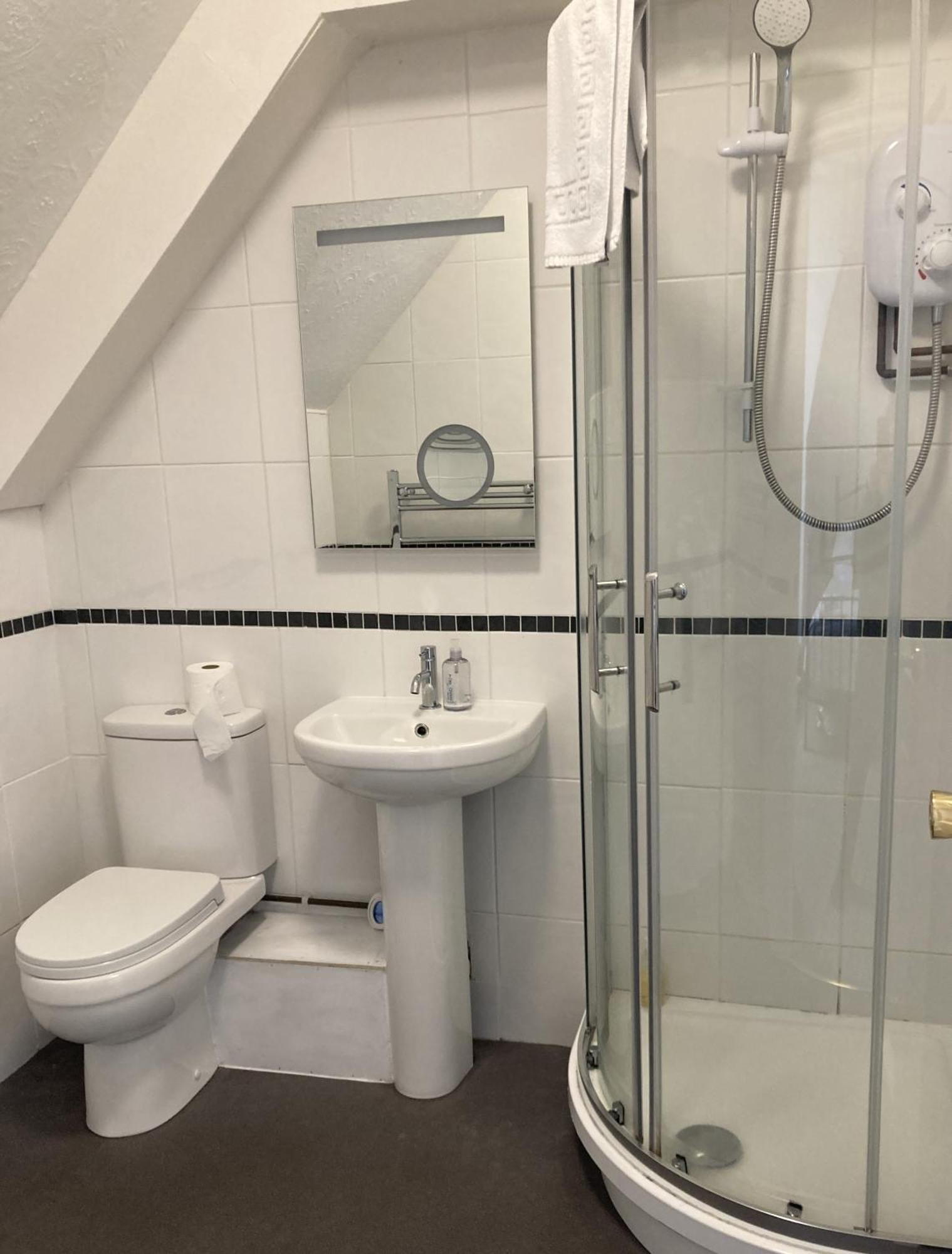Donnington Guesthouse Truro Bagian luar foto